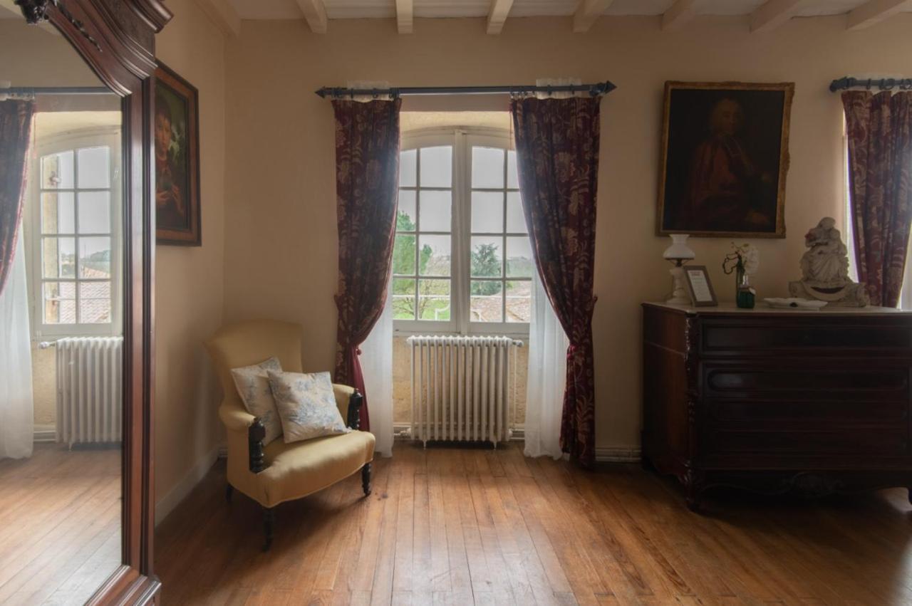 Отель Chateau Des Arras Saint-Gervais  Экстерьер фото
